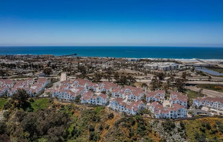 830 Harbor Cliff Way 284, Oceanside, California 92054