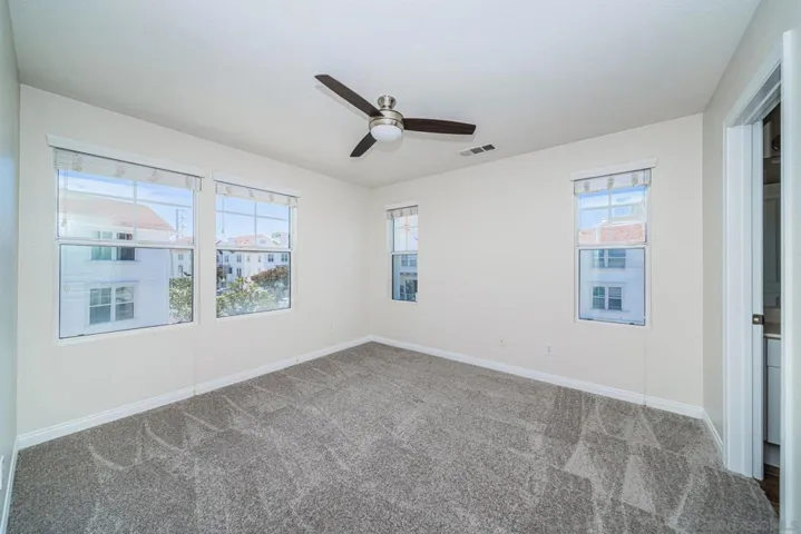 830 Harbor Cliff Way 284, Oceanside, California 92054