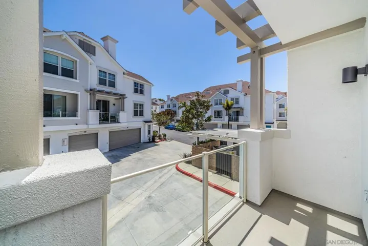 830 Harbor Cliff Way 284, Oceanside, California 92054