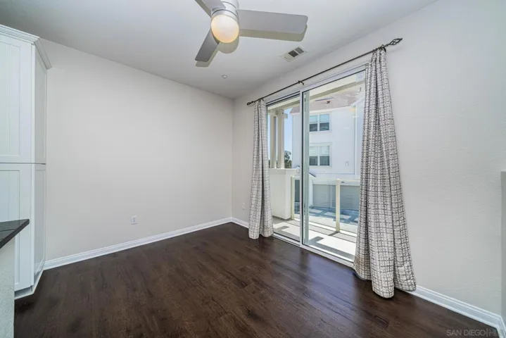 830 Harbor Cliff Way 284, Oceanside, California 92054