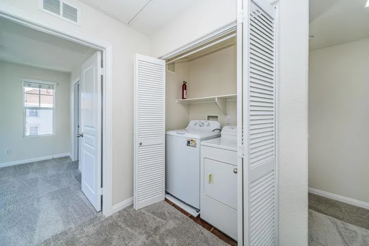 830 Harbor Cliff Way 284, Oceanside, California 92054