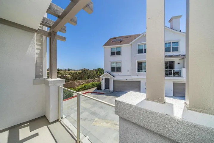 830 Harbor Cliff Way 284, Oceanside, California 92054