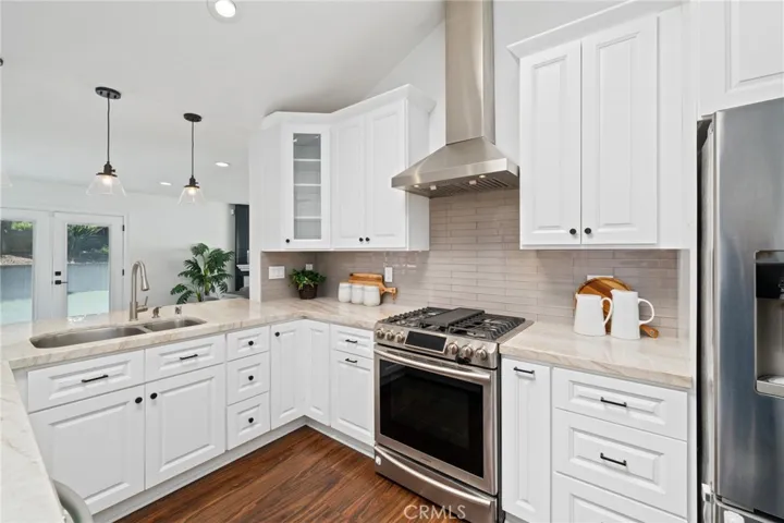 5962 Walnut Creek Road, Yorba Linda, California 92886