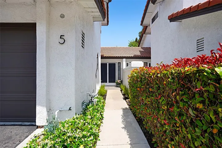 5 Briar Creek Lane 37, Laguna Hills, California 92653