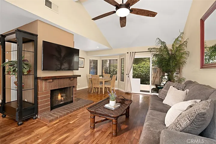 5 Briar Creek Lane 37, Laguna Hills, California 92653