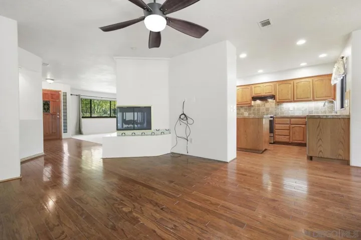 28116 Mountain Meadow Rd, Escondido, California 92026
