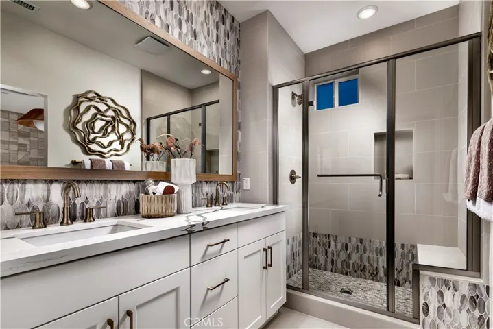 11747 Florence Avenue 22, Santa Fe Springs, California 90670