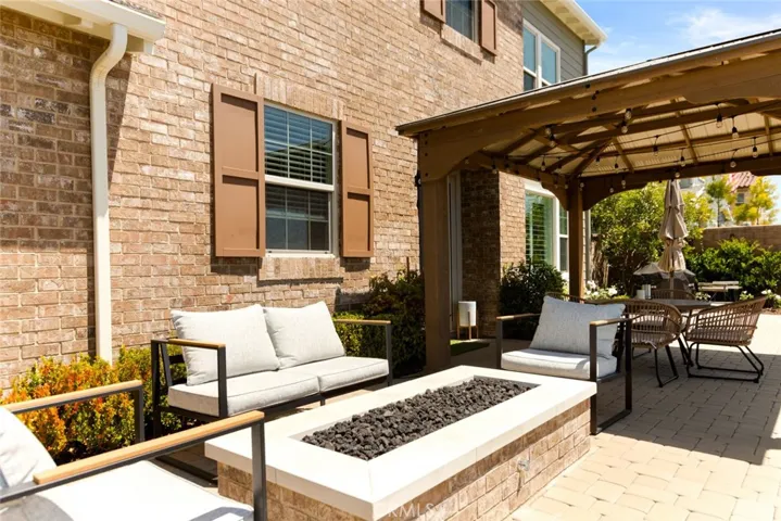 12 Jaripol Circle, Rancho Mission Viejo, California 92694