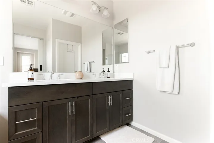 12 Jaripol Circle, Rancho Mission Viejo, California 92694