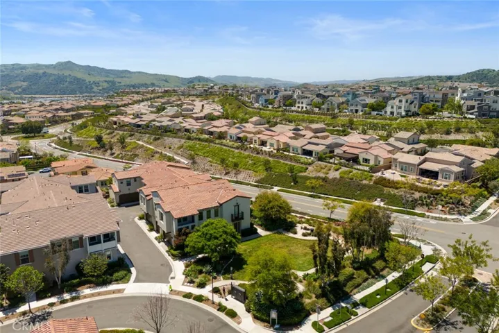 12 Jaripol Circle, Rancho Mission Viejo, California 92694
