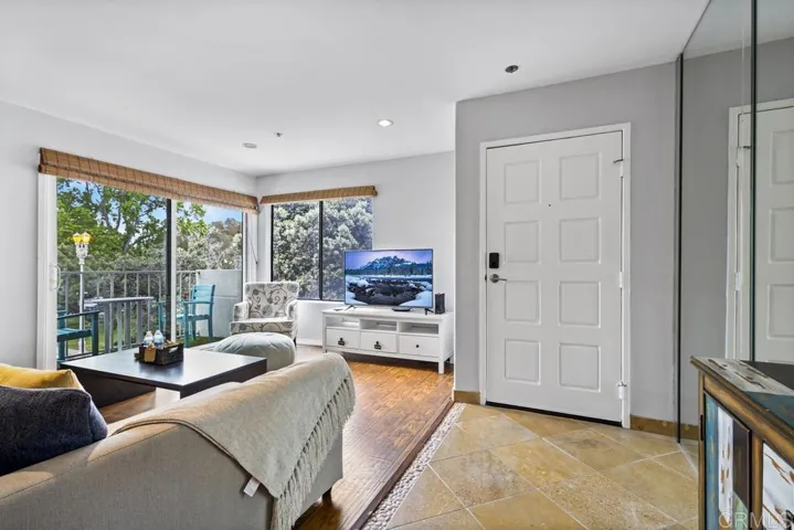 1251 Parker Place 2a, San Diego, California 92109