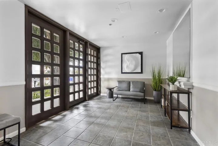 1251 Parker Place 2a, San Diego, California 92109