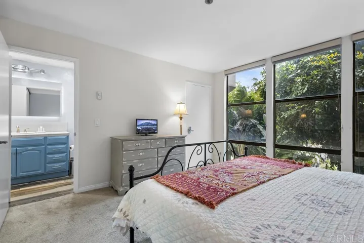 1251 Parker Place 2a, San Diego, California 92109