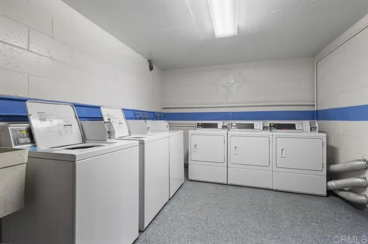 1251 Parker Place 2a, San Diego, California 92109