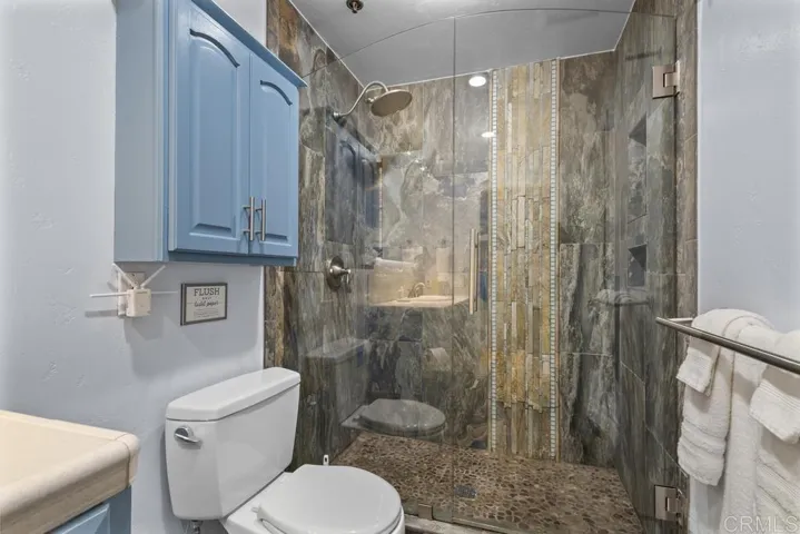 1251 Parker Place 2a, San Diego, California 92109