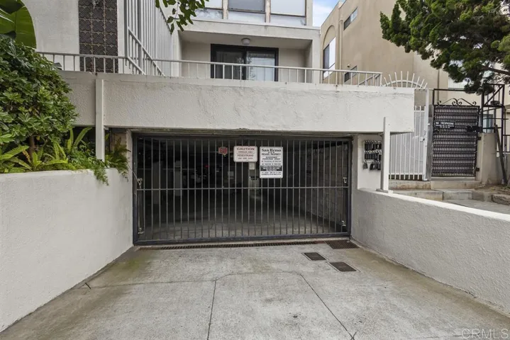 1251 Parker Place 2a, San Diego, California 92109