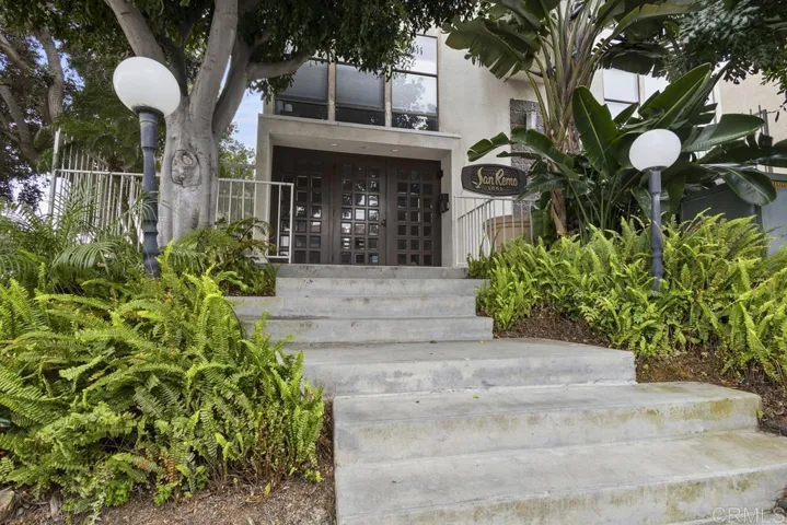 1251 Parker Place 2a, San Diego, California 92109