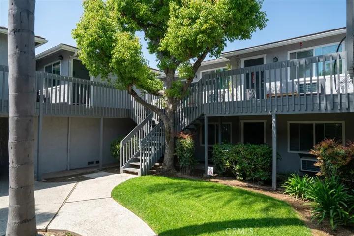 111 S Flower Avenue, Brea, California 92821