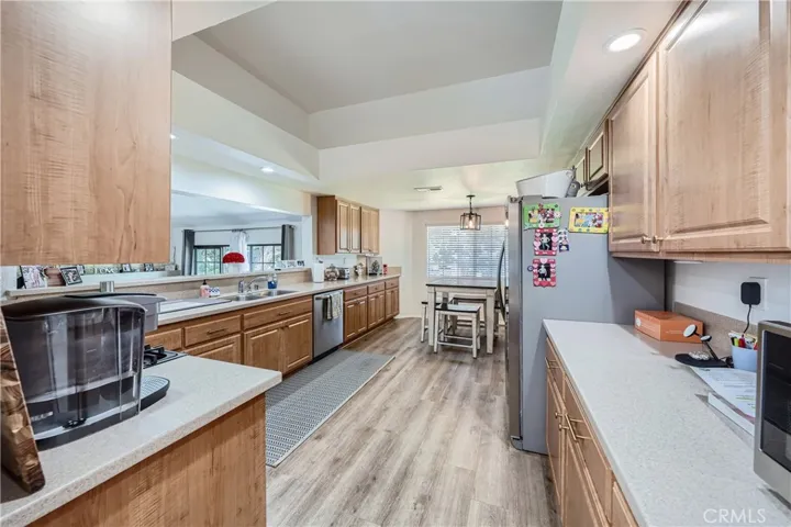 20065 Waterford Lane, Huntington Beach, California 92646