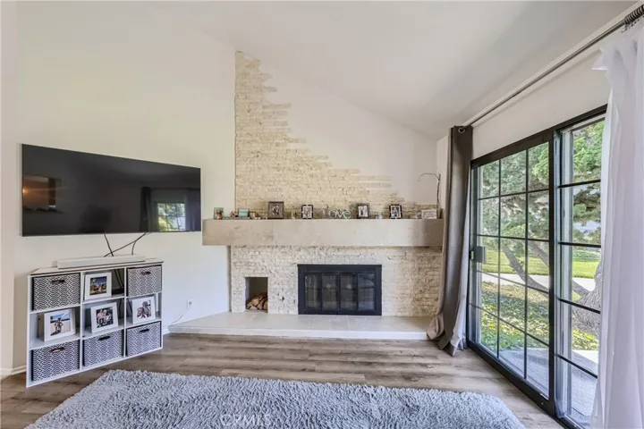 20065 Waterford Lane, Huntington Beach, California 92646