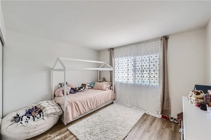 20065 Waterford Lane, Huntington Beach, California 92646