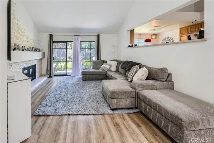 20065 Waterford Lane, Huntington Beach, California 92646