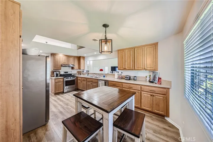 20065 Waterford Lane, Huntington Beach, California 92646