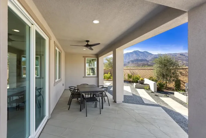 038_Patio