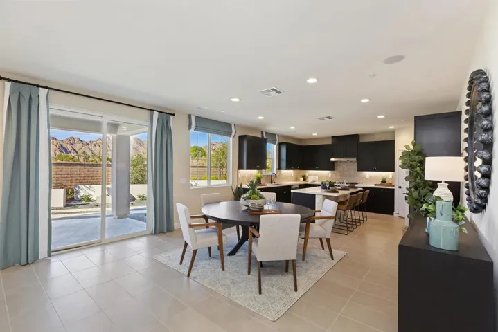 013_Dining and Kitchen