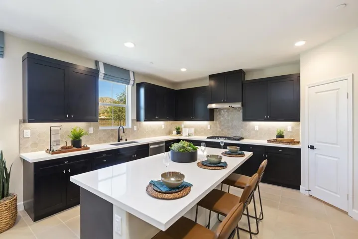 016_Kitchen