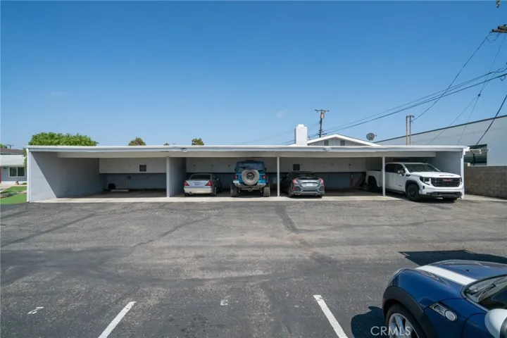 1762 Kenwood Place, Costa Mesa, California 92627