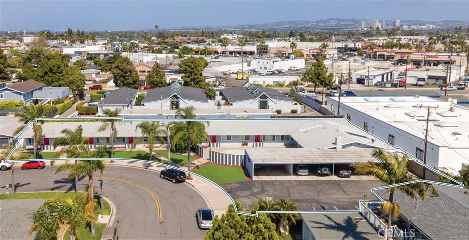 1762 Kenwood Place, Costa Mesa, California 92627