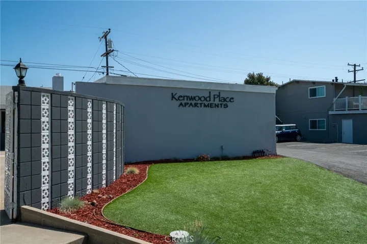 1762 Kenwood Place, Costa Mesa, California 92627