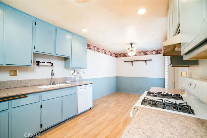 1220 E Bell Avenue 43a, Anaheim, California 92805