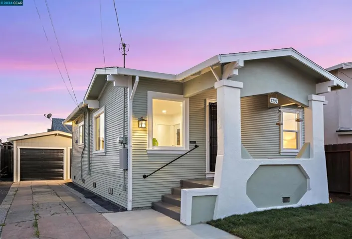 7207 Orral St, Oakland, California 94621