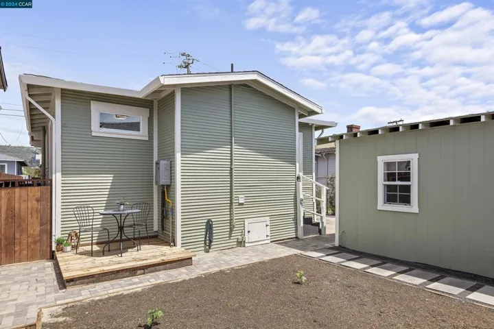 7207 Orral St, Oakland, California 94621