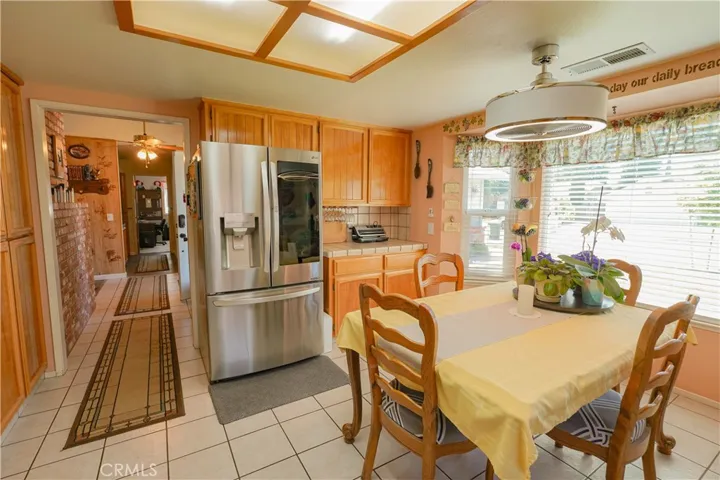 875 Vanderbilt Court, Merced, California 95348