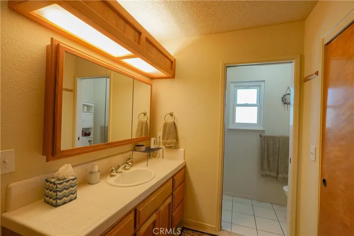 875 Vanderbilt Court, Merced, California 95348