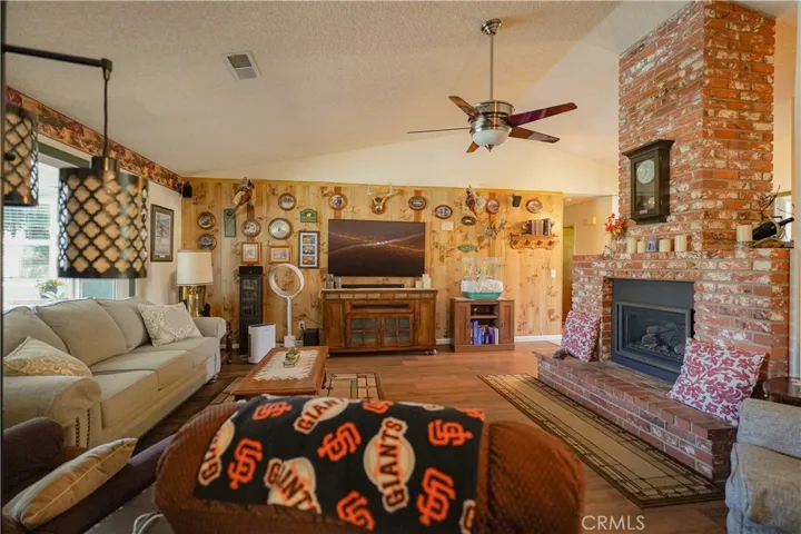 875 Vanderbilt Court, Merced, California 95348