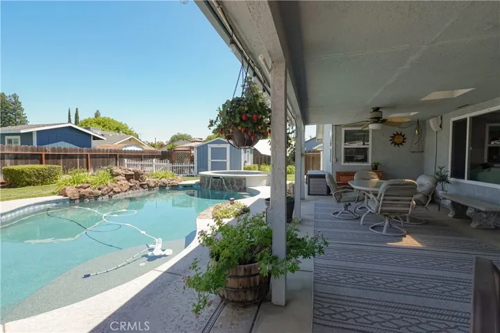 875 Vanderbilt Court, Merced, California 95348