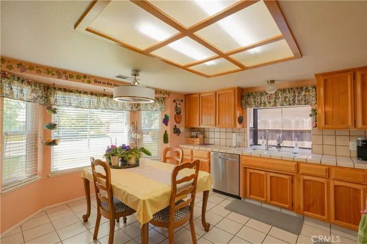 875 Vanderbilt Court, Merced, California 95348