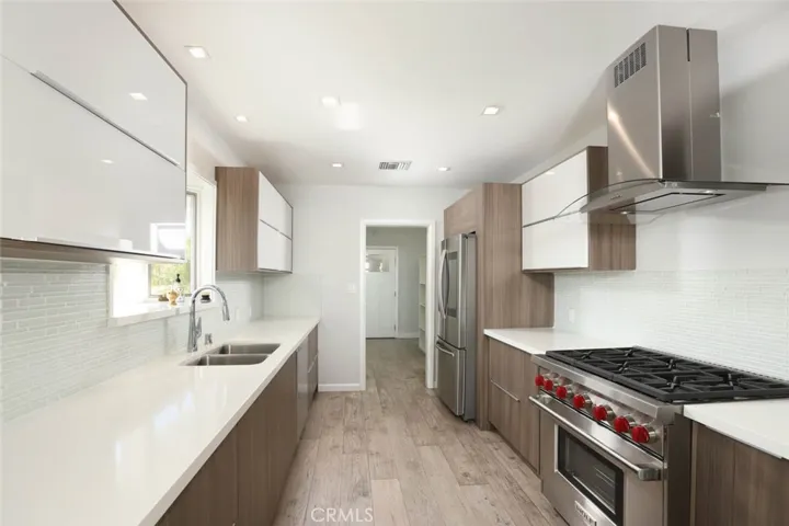1640 Cumberland, Glendale, California 91202