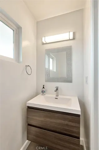 1640 Cumberland, Glendale, California 91202