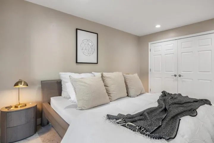 33 Ashler Avenue, Los Gatos, California 95030