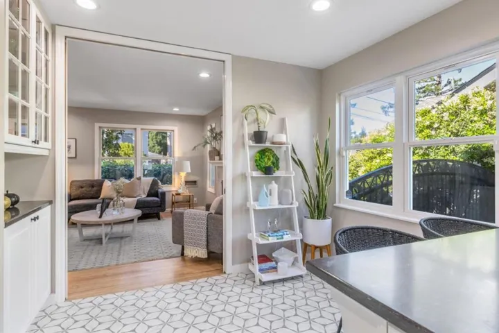 33 Ashler Avenue, Los Gatos, California 95030