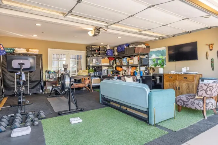 33 Ashler Avenue, Los Gatos, California 95030