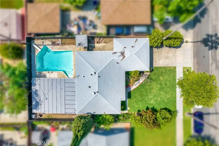 TOP VIEW