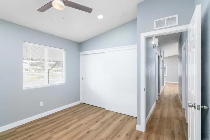 112 Greenwood Lane, Oceanside, California 92054
