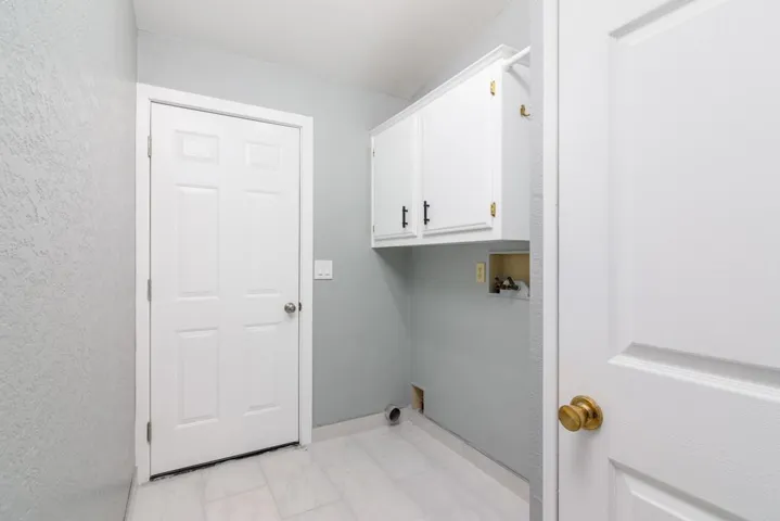 112 Greenwood Lane, Oceanside, California 92054