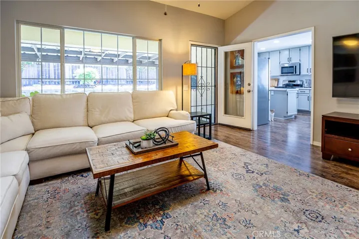 120 Riverbank Lane, Paso Robles, California 93446
